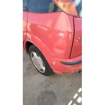 ford focus berlina (cak) del año 2004