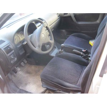 opel astra g berlina del año 1998