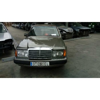 mercedes-benz clase e (w124) berlina del año 1993