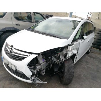 opel zafira tourer del año 2012