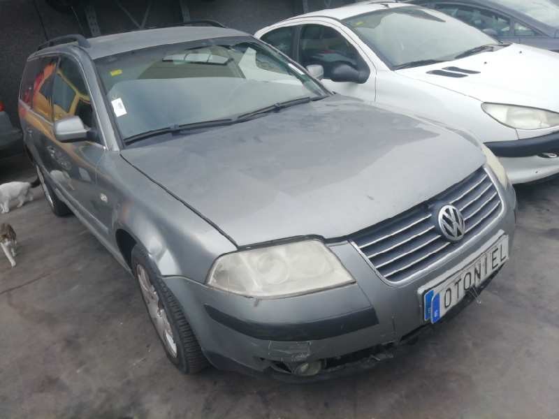 VOLKSWAGEN PASSAT VARIANT (3B6)