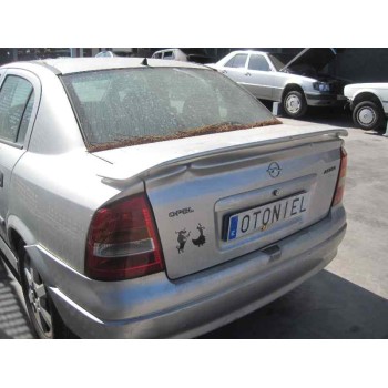 opel astra g berlina del año 1999