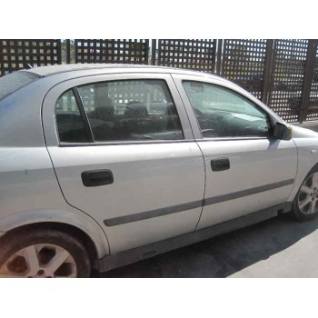 opel astra g berlina del año 1999