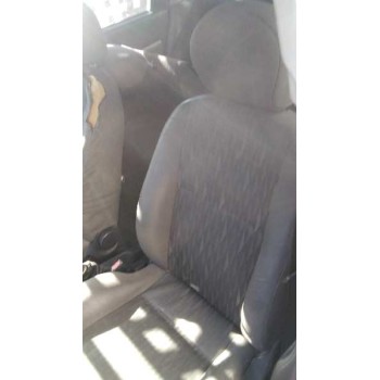 ford focus berlina (cak) del año 2004