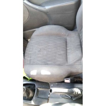 ford focus berlina (cak) del año 2004