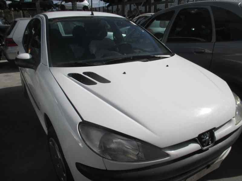 peugeot 206 berlina del año 1999