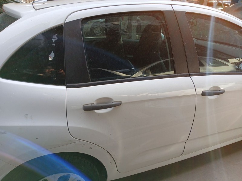 Recambio de puerta trasera derecha para citroën c3 ii (sc_) 1.0 vti 68 referencia OEM IAM   
