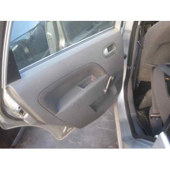 ford fiesta (cbk) del año 2003