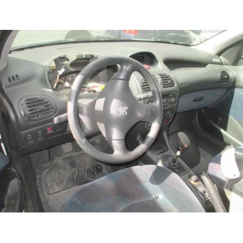 peugeot 206 berlina del año 1999