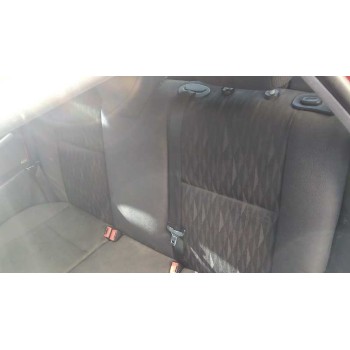 ford focus berlina (cak) del año 2004