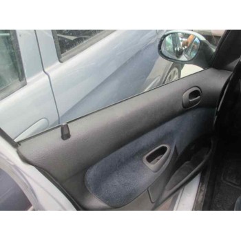 peugeot 206 berlina del año 1999