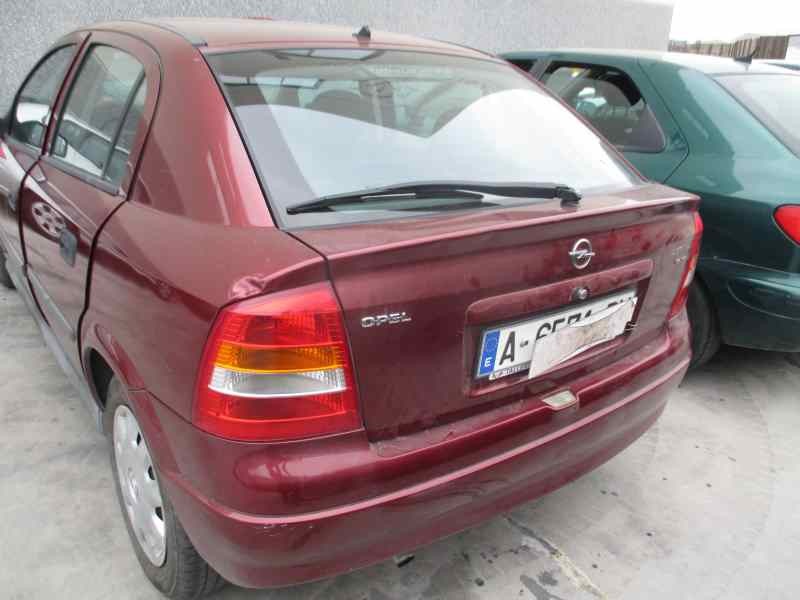 opel astra g berlina del año 1999