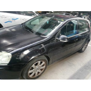 volkswagen golf v berlina (1k1) del año 2004