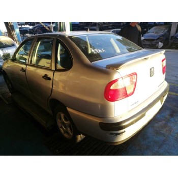 seat cordoba berlina (6k2) del año 2002