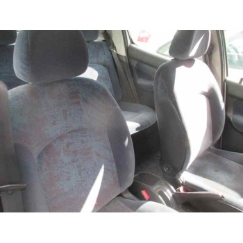 peugeot 206 berlina del año 1999