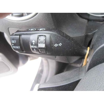 ford focus berlina (cap) del año 2006