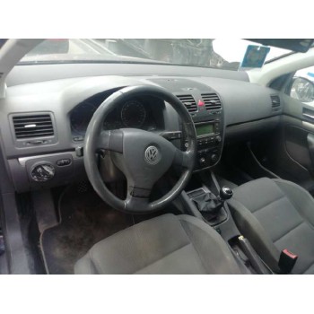 volkswagen golf v berlina (1k1) del año 2004