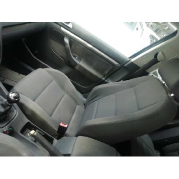 volkswagen golf v berlina (1k1) del año 2004