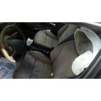 citroën xantia berlina del año 1996