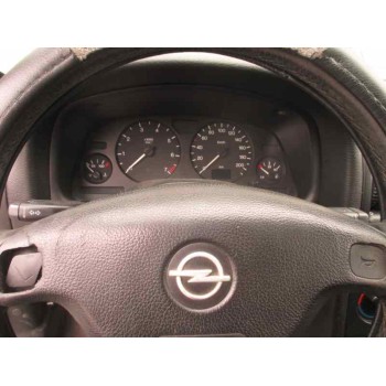 opel astra g berlina del año 1999