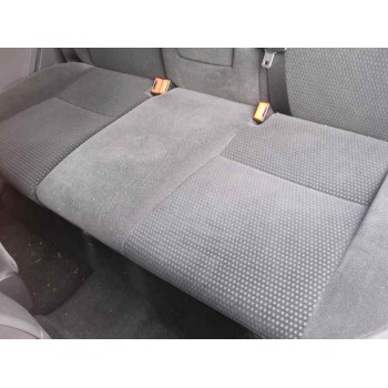 ford focus berlina (cap) del año 2006