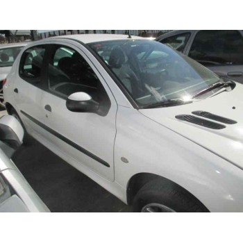 peugeot 206 berlina del año 1999