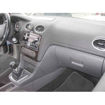ford focus berlina (cap) del año 2006