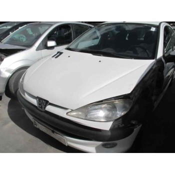 peugeot 206 berlina del año 1999