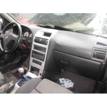 opel astra g berlina del año 2002