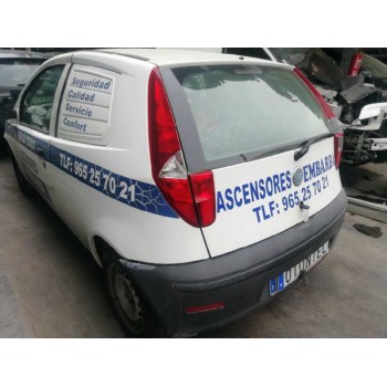 fiat punto berlina (188) del año 2005