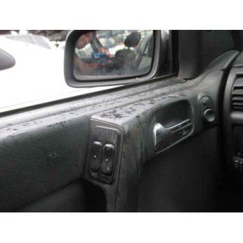 opel astra g berlina del año 2002