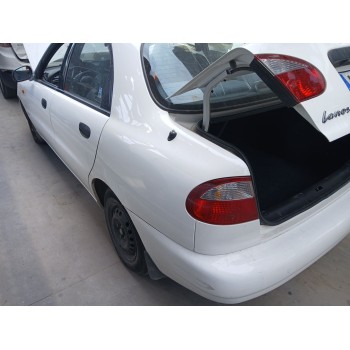 daewoo lanos sedán (klat) del año 1998