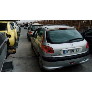 peugeot 206 berlina del año 2005