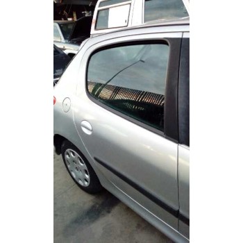 peugeot 206 berlina del año 2005