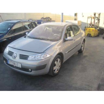 renault megane ii classic berlina del año 2003