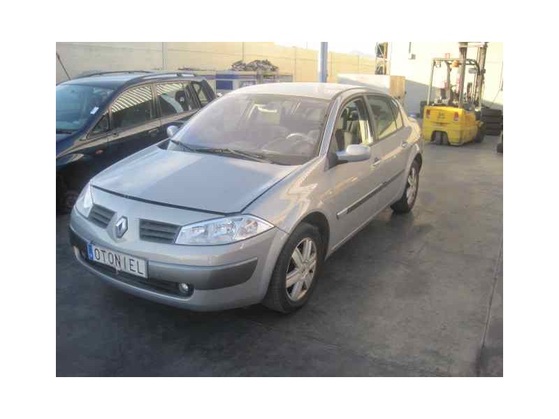 RENAULT MEGANE II CLASSIC BERLINA