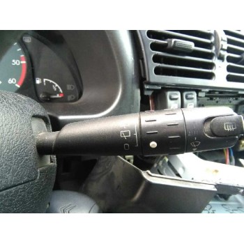 citroën xsara berlina del año 1999