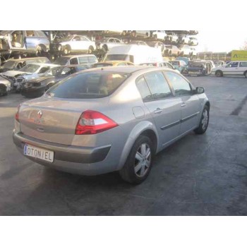 renault megane ii classic berlina del año 2003