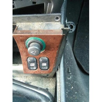 citroën xsara berlina del año 1999