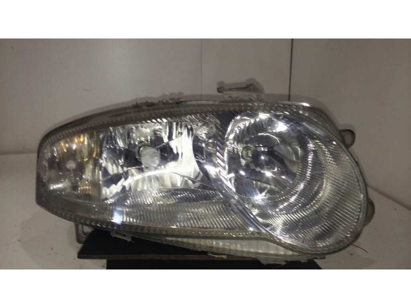Recambio de faro derecho para alfa romeo 147 (190) 1.6 t.spark eco distinctive referencia OEM IAM 468261940 1ª FASE 