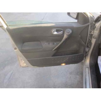 renault megane ii classic berlina del año 2003