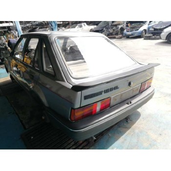 ford escort berlina del año 1986