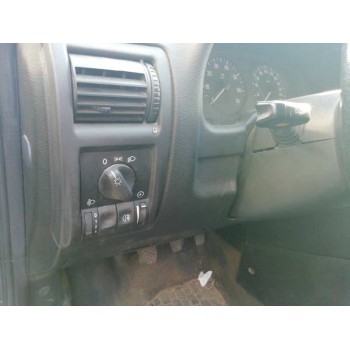 opel astra g berlina del año 2002