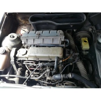 ford escort berlina del año 1986