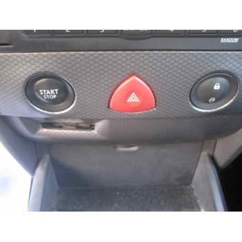 renault megane ii classic berlina del año 2003