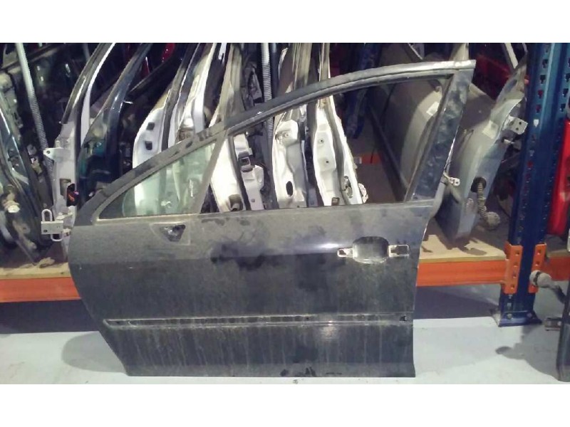 Recambio de puerta delantera izquierda para peugeot 407 st sport referencia OEM IAM   NEGRO