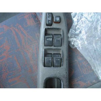 toyota avensis berlina (t 22) del año 2000