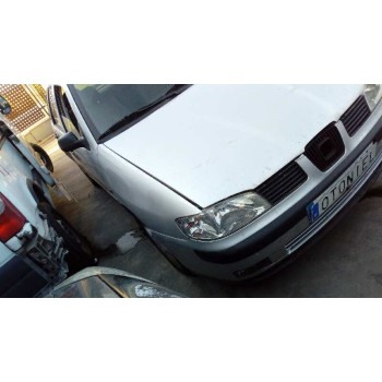 seat ibiza (6k1) del año 2001
