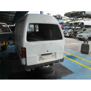 piaggio (vespa) porter caja cerrada del año 2002