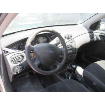 ford focus berlina (cak) del año 2002